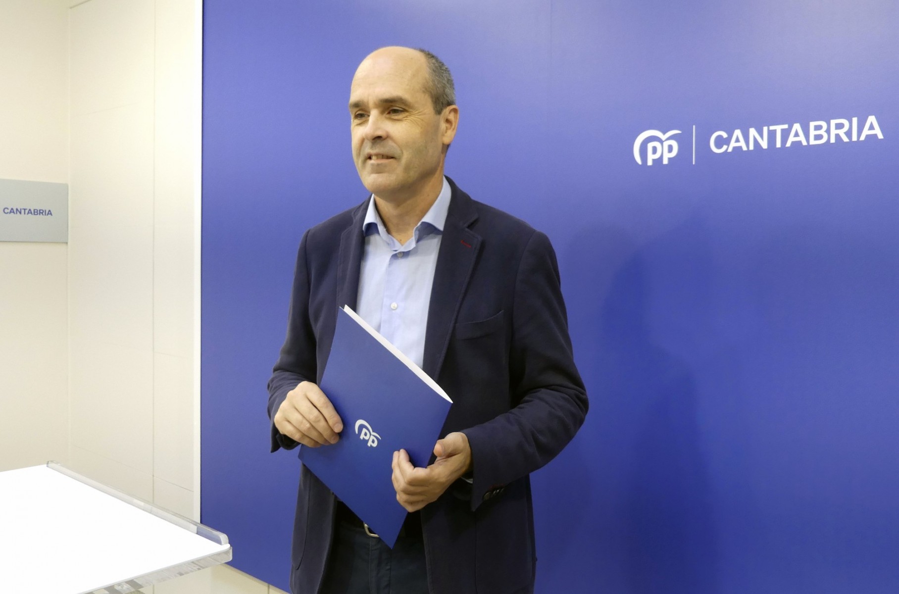El PP de Cantabria reafirma su compromiso con la igualdad y critica al PRC-PSOE por su historial en feminismo y vivienda