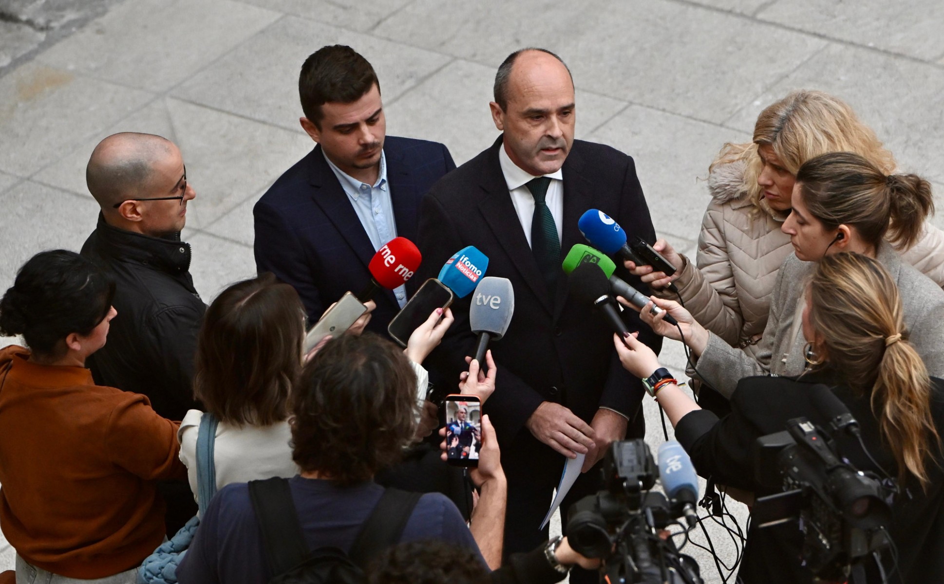 El PP exige la dimisión de Luisa Real por irregularidades en la sanidad cántabra